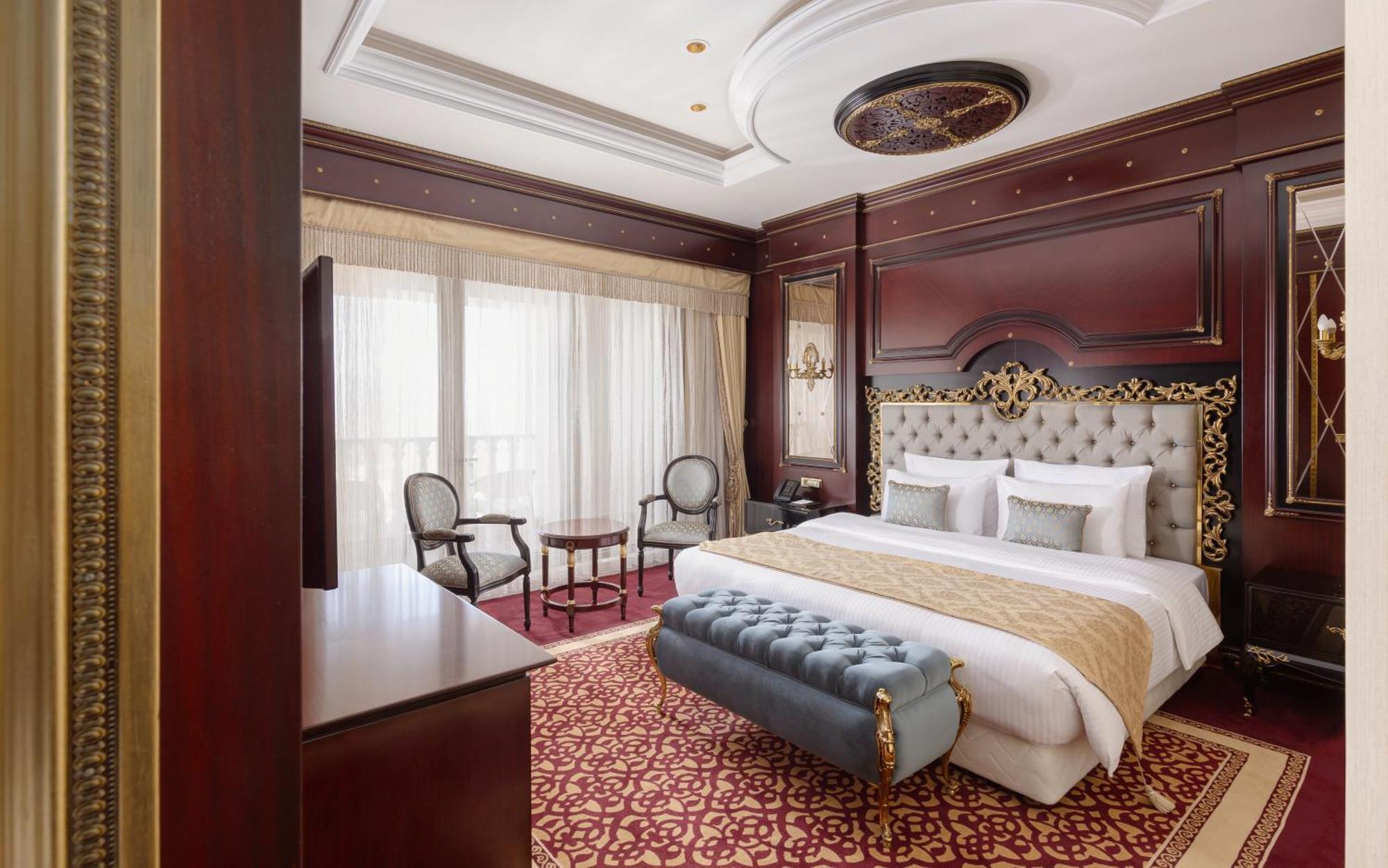 Shamakhi Palace Sharadil Seredil Buitenkant foto A bedroom at the hotel